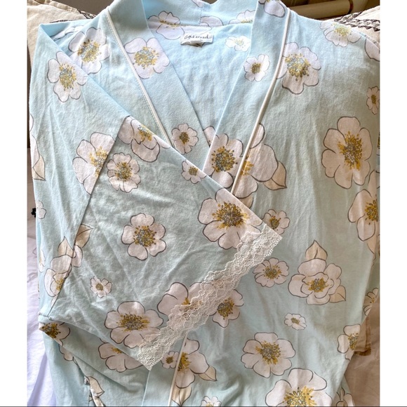 NWOT BedHead Pajamas Floral Kimono Robe with Lace - Picture 5 of 6